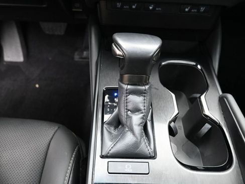 Used 2025 Lexus ES 350 w/ Accessory Package (Z1) FWD image 25