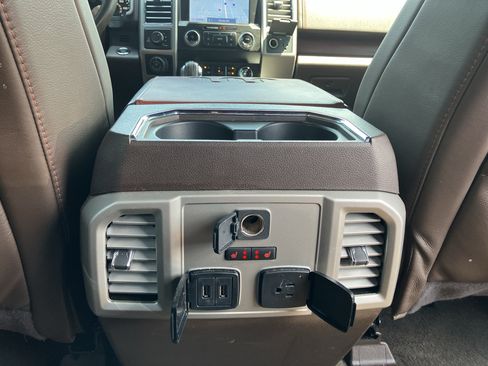 Used 2020 Ford F150 King Ranch w/ Equipment Group 601A Luxury AWD/4WD image 34