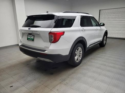 Used 2021 Ford Explorer XLT w/ Equipment Group 202A image 9