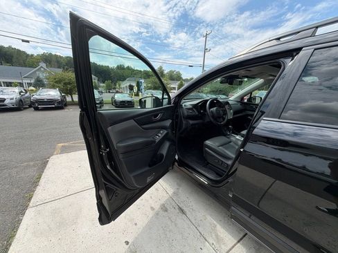 Used 2023 Subaru Ascent Onyx Edition Limited AWD/4WD image 25