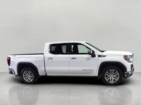 Certified 2022 GMC Sierra 1500 SLT w/ Driver Alert Package I AWD/4WD image 4