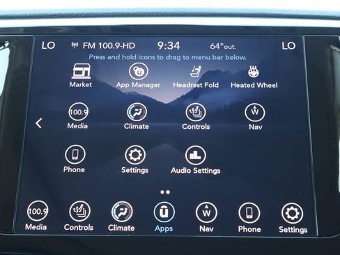 Used 2020 Chrysler Pacifica Limited FWD image 29