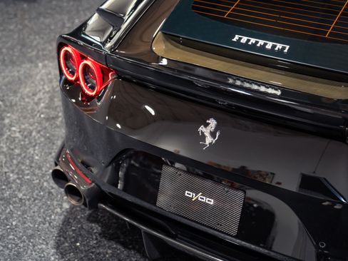 Used 2018 Ferrari 812 Superfast RWD image 28