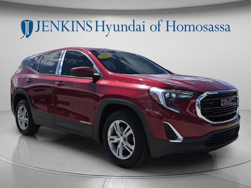 Used 2019 GMC Terrain SLE FWD image 1