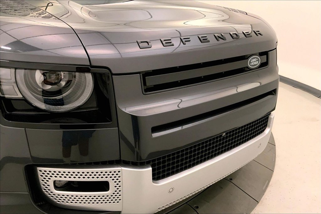 Used 2024 Land Rover Defender 110 S AWD/4WD image 29