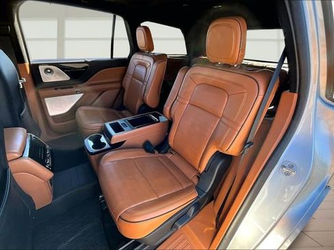Used 2020 Lincoln Aviator Black Label image 26