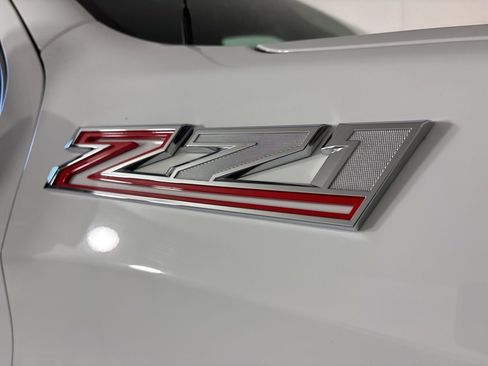 Used 2023 Chevrolet Silverado 1500 LT Trail Boss w/ Protection Package image 31