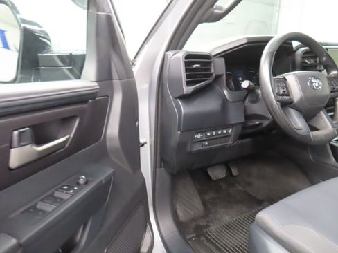 Used 2025 Toyota Tundra SR5 w/ SR5 Convenience Package AWD/4WD image 45