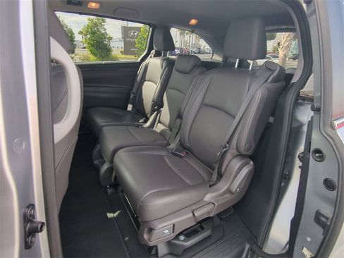 Used 2019 Honda Odyssey EX-L image 13