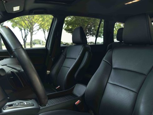 Used 2023 Honda Passport EX-L image 17