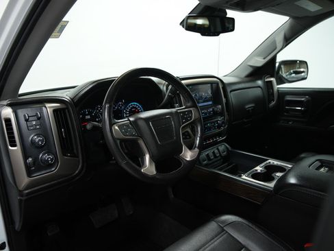 Used 2018 GMC Sierra 1500 Denali w/ Denali Ultimate Package image 30