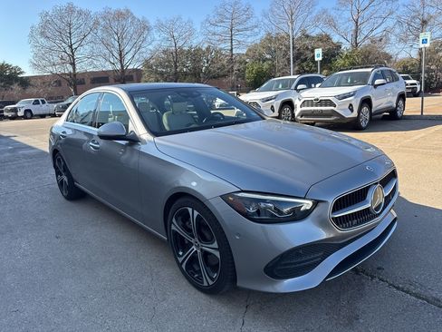 Used 2023 Mercedes-Benz C 300 C 300 Premium w/Navigation/Pan image 3