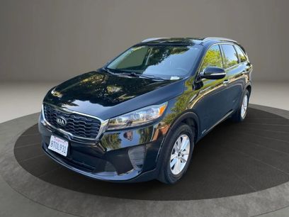 Used 2019 Kia Sorento LX w/ LX Convenience Package