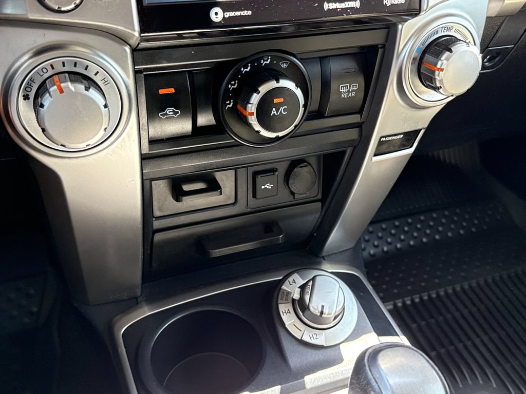 Used 2023 Toyota 4Runner SR5 Premium w/ Moonroof Package AWD/4WD image 27
