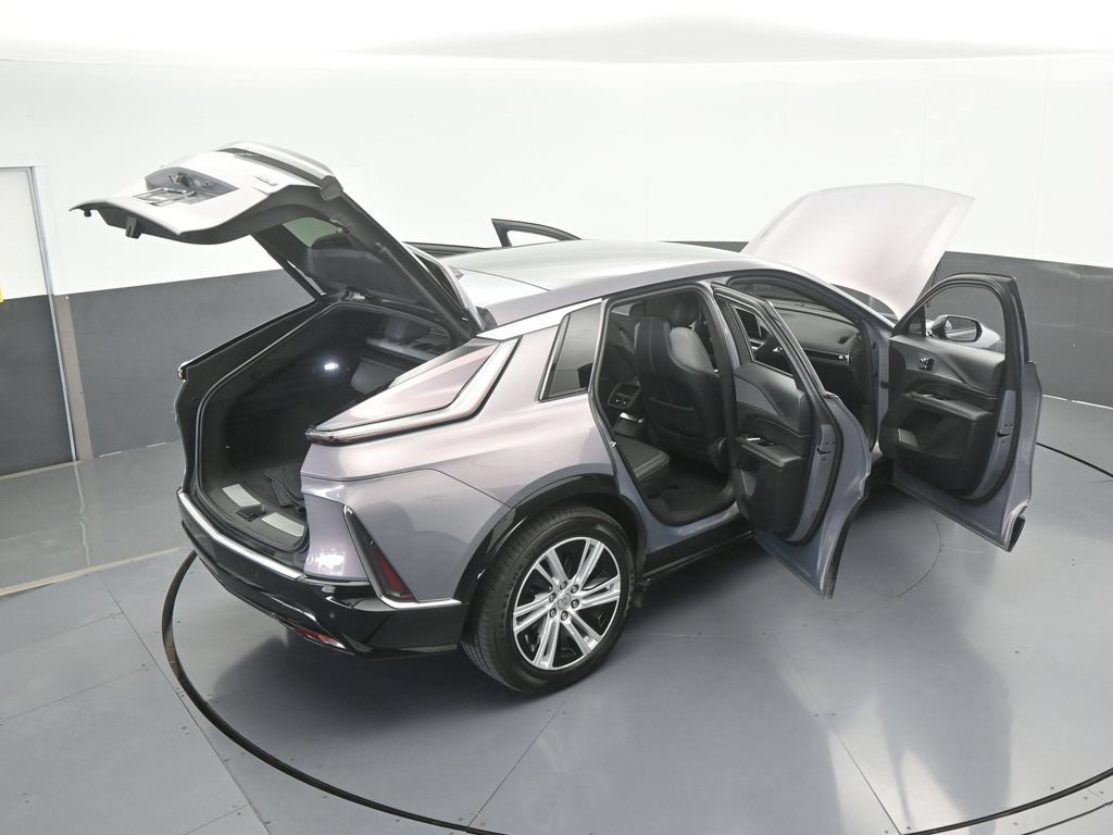 Used 2024 Cadillac Lyriq Tech RWD image 83