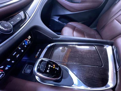 Used 2021 Buick Enclave Avenir w/ Avenir Technology Package image 29