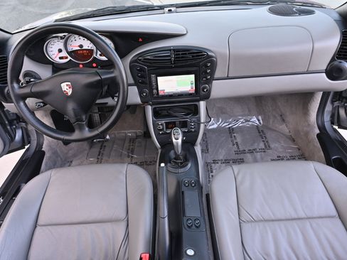 Used 2001 Porsche Boxster S RWD image 16