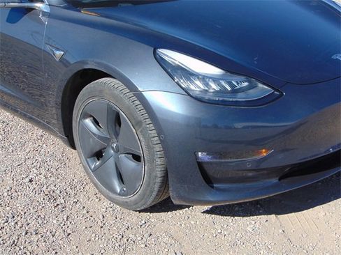 Used 2019 Tesla Model 3 Long Range image 2