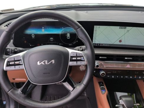 Used 2023 Kia Telluride SX Prestige X-Pro AWD/4WD image 15