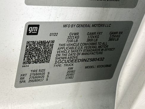 Used 2022 Chevrolet Silverado 1500 RST AWD/4WD image 12