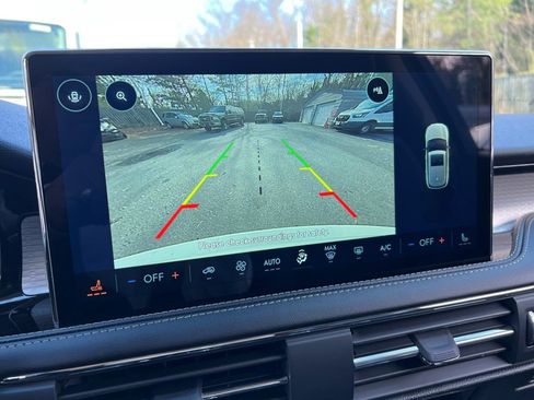 New 2026 Lincoln Corsair Premiere image 15