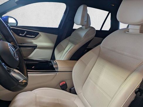 Certified 2026 Mercedes-Benz GLC 300 image 19