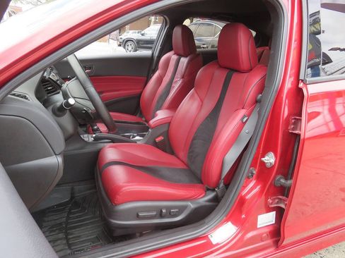 Used 2019 Acura ILX FWD image 10