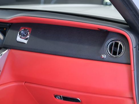 Used 2021 Rolls-Royce Cullinan image 47