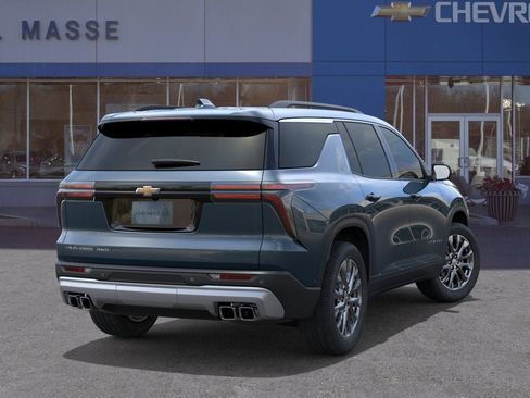 New 2026 Chevrolet Traverse LT w/ Sun and Wheel Package image 4