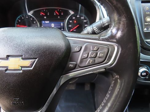 Used 2019 Chevrolet Equinox LT AWD/4WD image 24