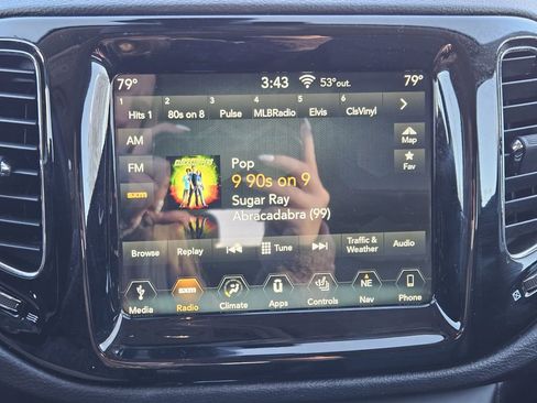 Used 2018 Jeep Compass Limited w/ Navigation Group image 14