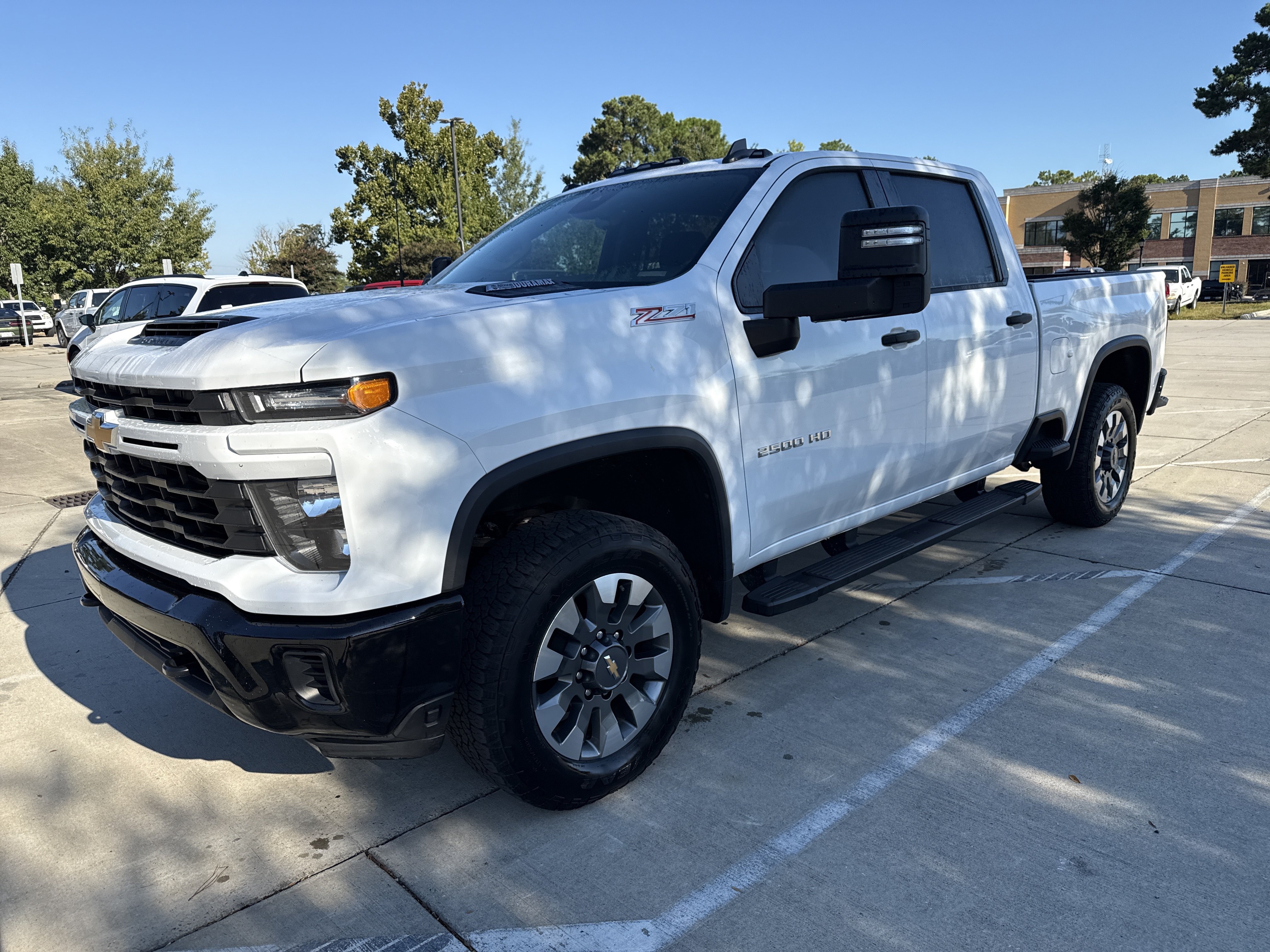 Used 2024 Chevrolet Silverado 2500 Custom w/ Custom Value Package AWD/4WD image 6