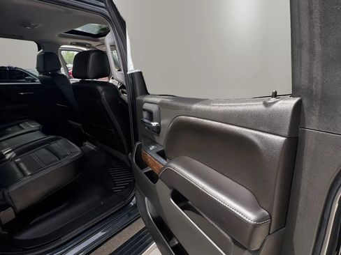 Used 2017 GMC Sierra 1500 Denali w/ Denali Ultimate Package AWD/4WD image 17