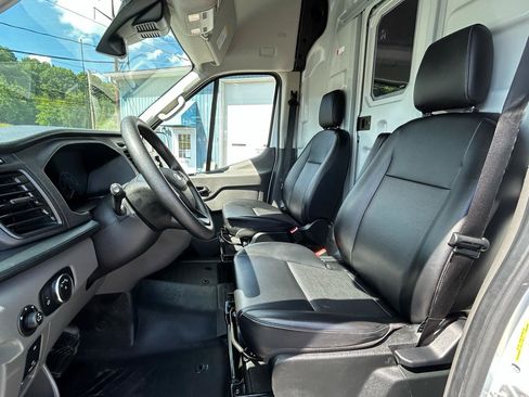 Used 2025 Ford Transit 250 148 High Roof Extended w/ Load Area Protection Package RWD image 12