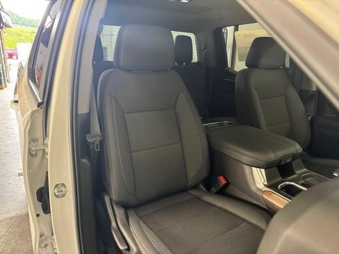 New 2026 Chevrolet Silverado 1500 RST w/ LPO, Dark Essentials Package AWD/4WD image 25