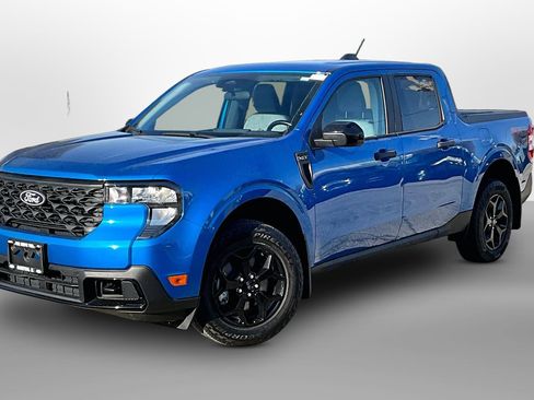 Used 2025 Ford Maverick XLT w/ XLT Luxury Package image 13