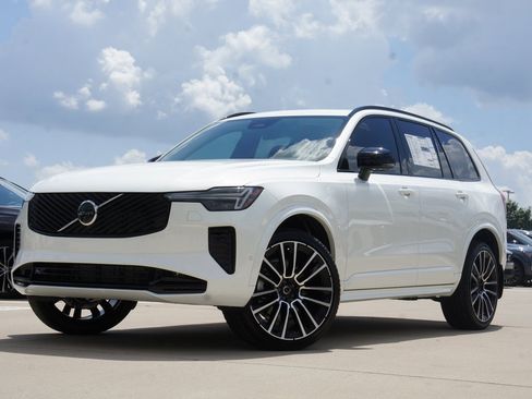 New 2026 Volvo XC90 B6 Ultra image 1