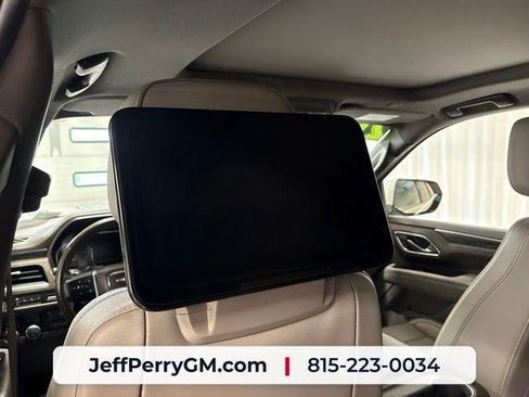 Used 2021 GMC Yukon SLT w/ SLT Luxury Plus Package AWD/4WD image 30