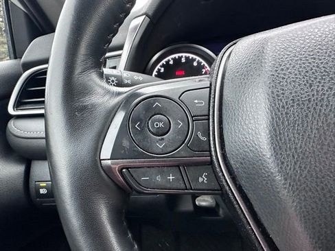 Used 2024 Toyota Camry SE w/ Cold Weather Package image 13