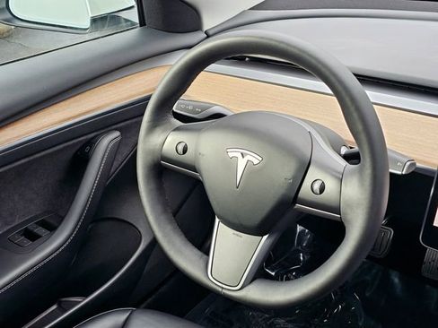 Used 2022 Tesla Model 3 Long Range image 29
