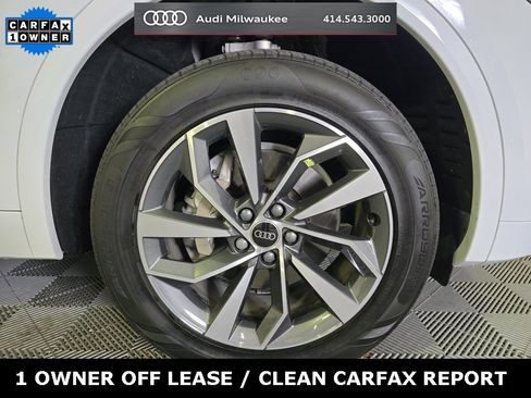 Used 2022 Audi Q5 2.0T Premium Plus w/ Premium Plus Package image 2