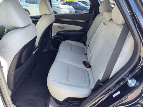 Certified 2024 Hyundai Tucson Limited image 17