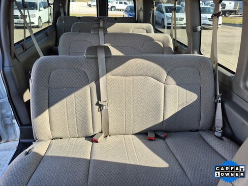 Used 2016 Chevrolet Express 3500 LT w/ LT Preferred Equipment Group image 19