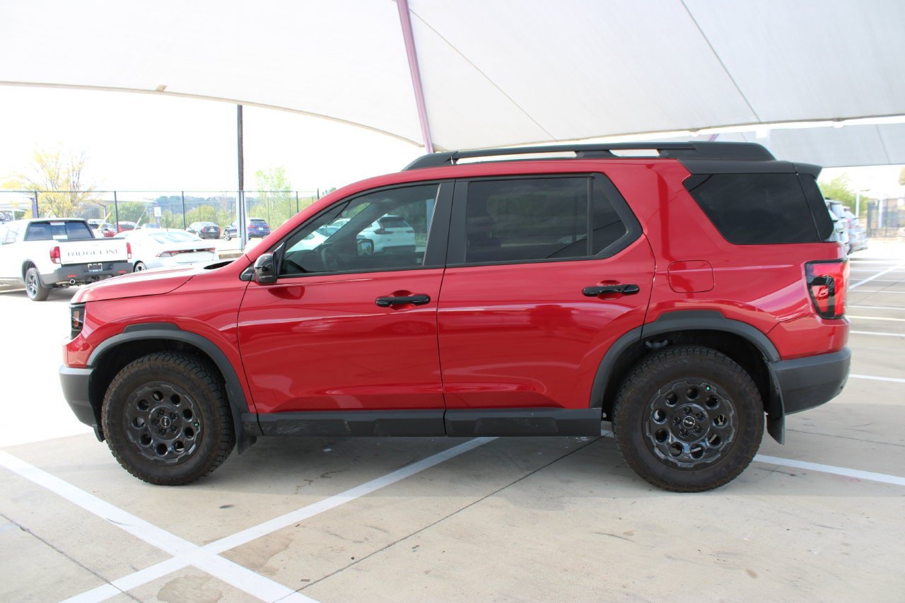 Used 2026 Honda Passport TrailSport image 2