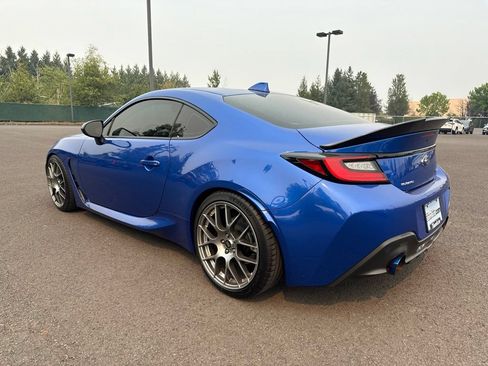 Used 2024 Subaru BRZ Limited w/ Popular Package 2 RWD image 5