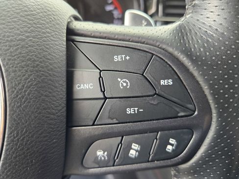 Used 2023 Dodge Durango GT image 18