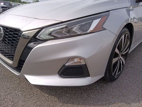 Used 2020 Nissan Altima 2.5 SR FWD image 10
