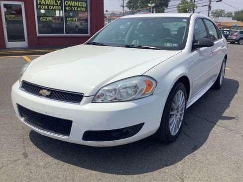 Used 2015 Chevrolet Impala LTZ FWD image 3