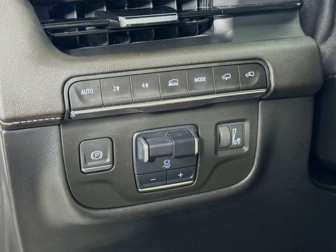 Used 2021 Cadillac Escalade ESV Sport w/ Driver Assist Tech Package image 10