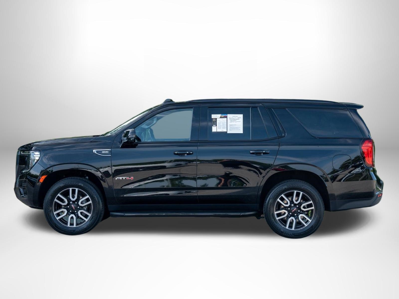 Used 2024 GMC Yukon AT4 w/ Technology Package AWD/4WD image 5